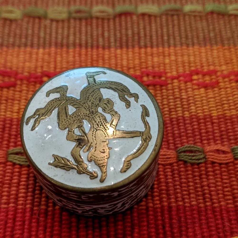 Pill box